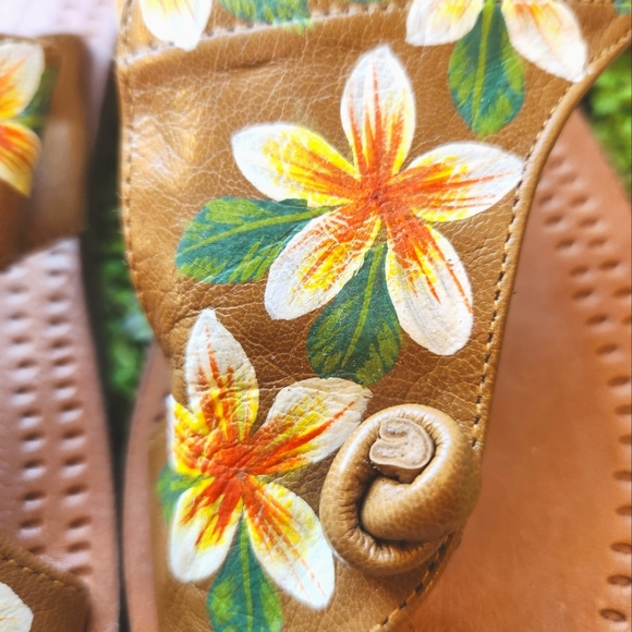 MYSTIQUE Handpainted Festive Flowers Anthro Toe Ring Slip On Leather Sandals 6 - Picture 10 of 12